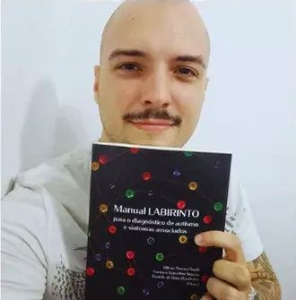 Profissional certificado com o Manual LABIRINTO.